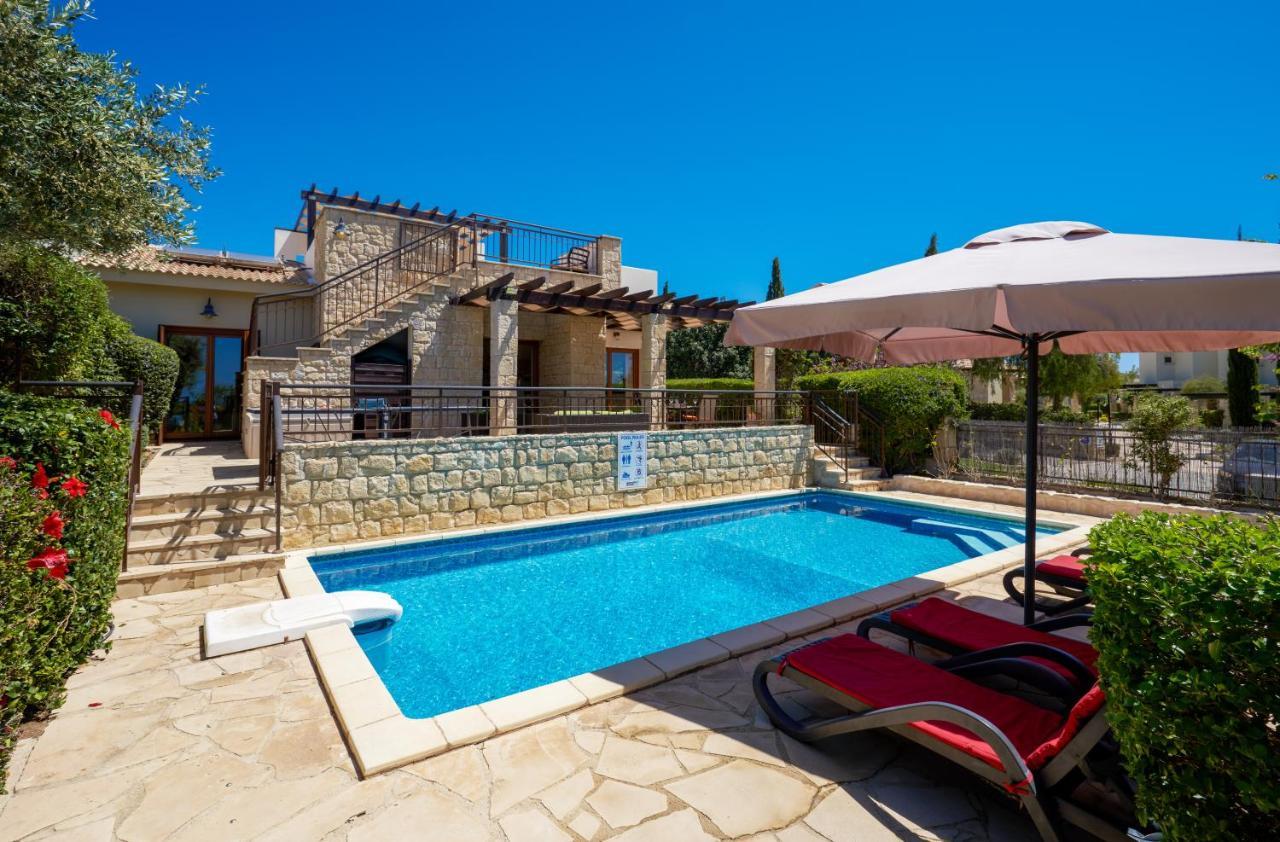 3 Bedroom Villa Madelini With Private Pool, Aphrodite Hills Resort Sakarya Dış mekan fotoğraf