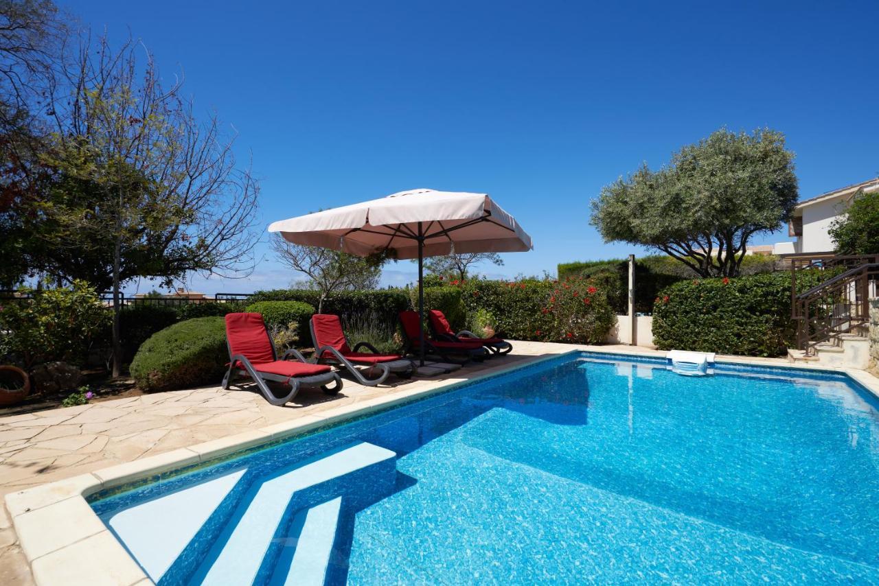 3 Bedroom Villa Madelini With Private Pool, Aphrodite Hills Resort Sakarya Dış mekan fotoğraf