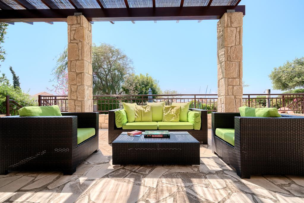 3 Bedroom Villa Madelini With Private Pool, Aphrodite Hills Resort Sakarya Dış mekan fotoğraf